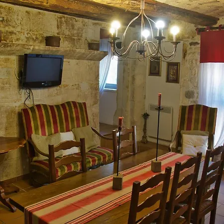 Le Castélas Aparthotel